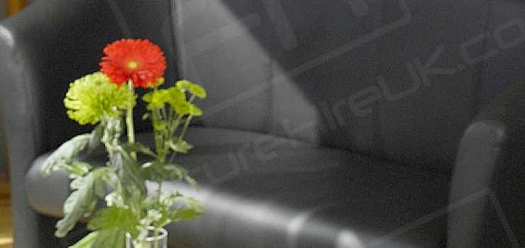 White Contemporary Circular Coffee Table White Contemporary Circular Coffee Table