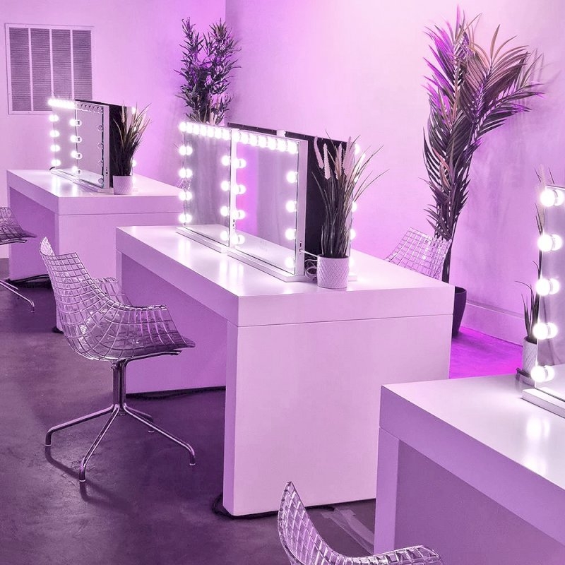 Makeup Station
