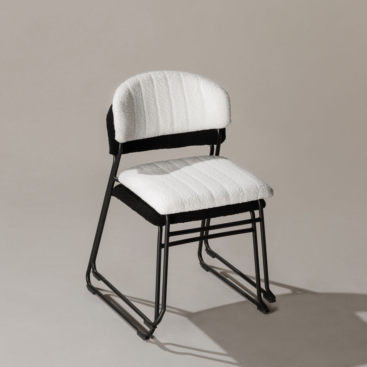 Ski Chair - Black