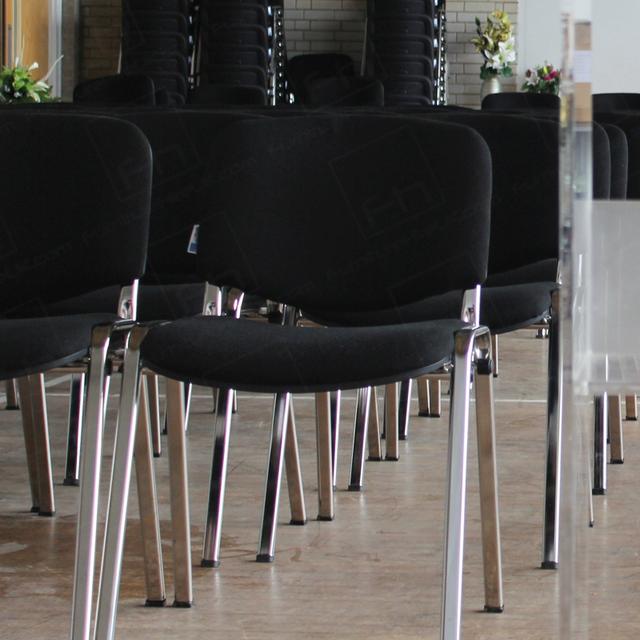 https://d1hcs5uofxldvl.cloudfront.net/furniture-hire-uk/article_additional/chapel10/chapel10.jpg - Padded seat & back keep guests comfy for hours & hours.