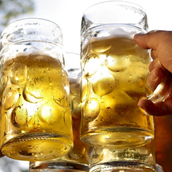 Furniture Hire for Outdoor Festivals and Events Furniture Hire for Outdoor Festivals and Events