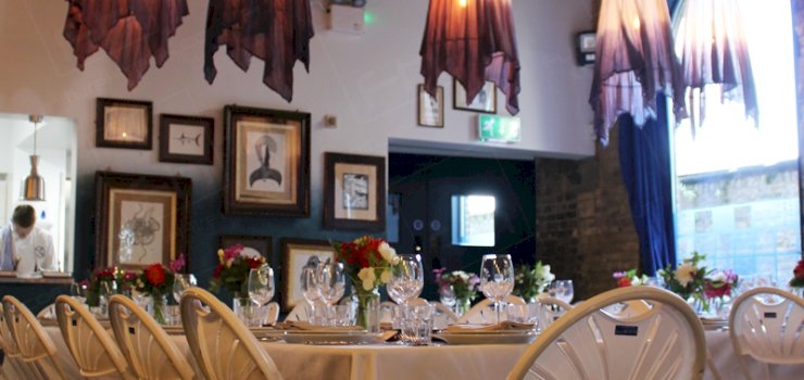 City Centre Weddings - Adding Extra Glam Factor Via Furniture City Centre Weddings - Adding Extra Glam Factor Via Furniture