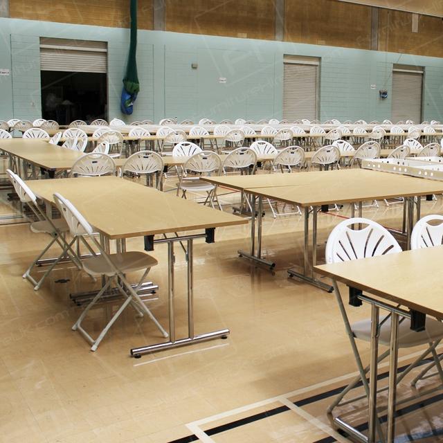 2015 Elections https://d1hcs5uofxldvl.cloudfront.net/furniture-hire-uk/article_additional/2015-elections6/2015-elections6.jpg - Modular tables are the perfect hire item for Elections