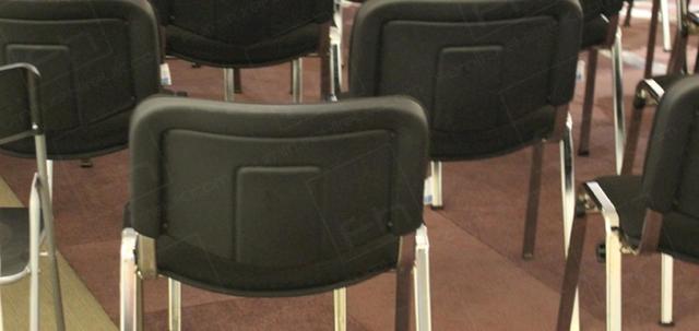 Art Collections and Chair Hire https://d1hcs5uofxldvl.cloudfront.net/furniture-hire-uk/article_additional/art-collection-and-chair-hire2/art-collection-and-chair-hire2-740x350.jpg - Conference chairs have an all-round smart design.
