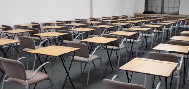 Assessments In The City https://d1hcs5uofxldvl.cloudfront.net/furniture-hire-uk/article_additional/assessments-in-the-city1/assessments-in-the-city1-740x350.jpg - Good lighting & exam tables are assessment essentials.