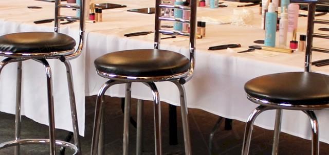 Beauty Event https://d1hcs5uofxldvl.cloudfront.net/furniture-hire-uk/article_additional/beauty-event-4/beauty-event-4-740x350.jpg - Our stools are the perfect height for makeovers.