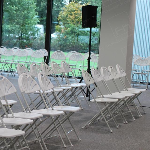 Careers Day Event https://d1hcs5uofxldvl.cloudfront.net/furniture-hire-uk/article_additional/bracknell-forest-council3/bracknell-forest-council3.jpg - Folding chairs used for a multi-seating set up.