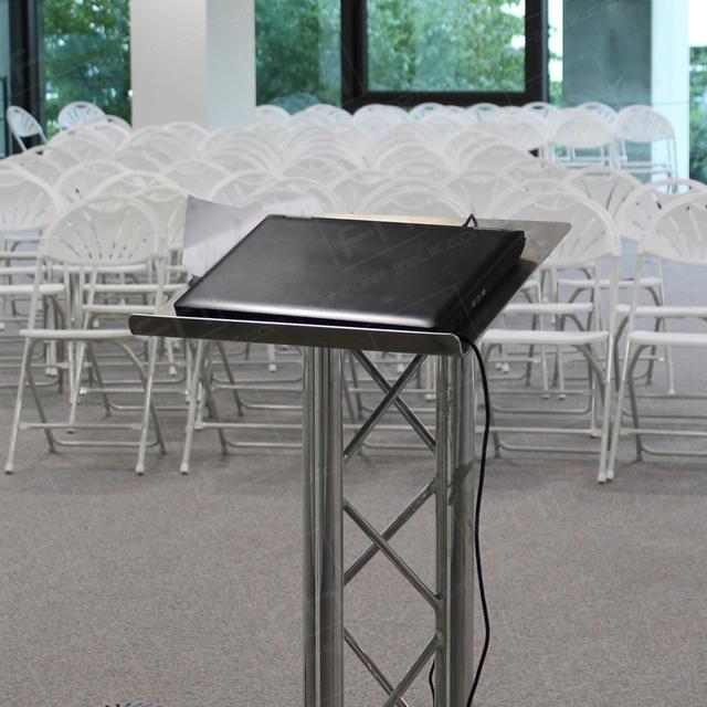 Careers Day Event https://d1hcs5uofxldvl.cloudfront.net/furniture-hire-uk/article_additional/bracknell-forest-council5/bracknell-forest-council5.jpg - Folding chairs installed & ready for guests.