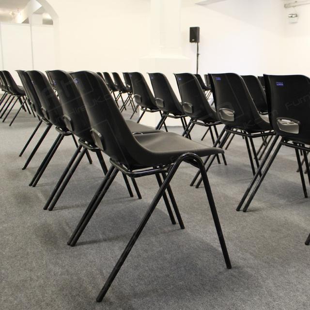 Start Up Businesses https://d1hcs5uofxldvl.cloudfront.net/furniture-hire-uk/article_additional/business-event/business-event.jpg - Preparation for guest speakers at the Elite Business Event