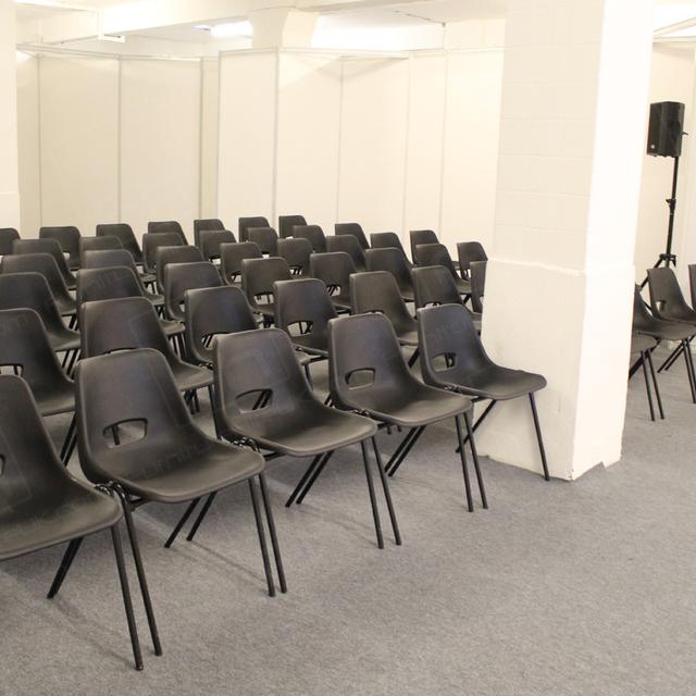 Start Up Businesses https://d1hcs5uofxldvl.cloudfront.net/furniture-hire-uk/article_additional/business-event5/business-event5.jpg - Take a seat and listen to professional speakers in their field