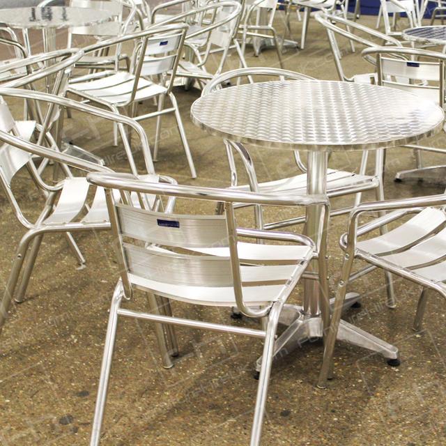 Start Up Businesses https://d1hcs5uofxldvl.cloudfront.net/furniture-hire-uk/article_additional/business-event7/business-event7.jpg - Lightweight and versatile tables and chairs