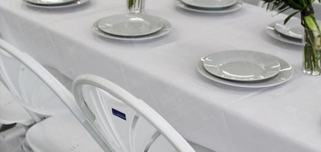 Corporate London Lunch https://d1hcs5uofxldvl.cloudfront.net/furniture-hire-uk/article_additional/corporate-lunch-london3/corporate-lunch-london3-740x350.jpg - Trestle tables dressed for fun workplace lunch.