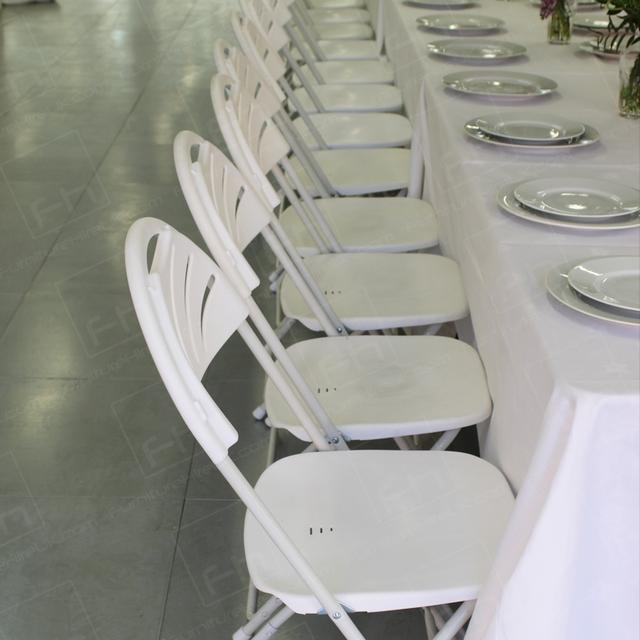 Corporate London Lunch https://d1hcs5uofxldvl.cloudfront.net/furniture-hire-uk/article_additional/corporate-lunch-london9/corporate-lunch-london9.jpg - Set up trestle tables exactly how you want them.