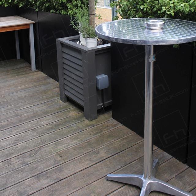 Exclusive Party Vibe https://d1hcs5uofxldvl.cloudfront.net/furniture-hire-uk/article_additional/exclusive-party-vibe9/exclusive-party-vibe9.jpg - Weather resistant chrome poseurs for outdoor events.