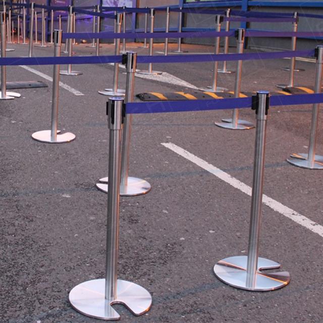 Football and Stretch Barrier Hire https://d1hcs5uofxldvl.cloudfront.net/furniture-hire-uk/article_additional/football-and-stretch-barrier-hire13/football-and-stretch-barrier-hire13.jpg - Barriers can turn any space into queuing areas.