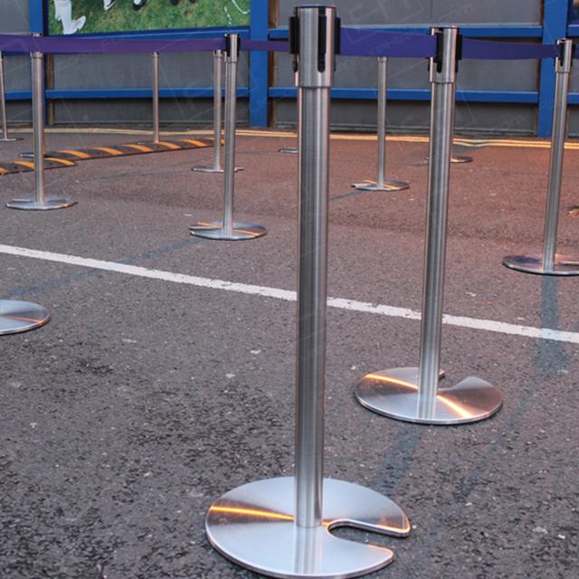 Football and Stretch Barrier Hire https://d1hcs5uofxldvl.cloudfront.net/furniture-hire-uk/article_additional/football-and-stretch-barrier-hire7/football-and-stretch-barrier-hire7.jpg - Barriers arranged in parallel style to maximise space.