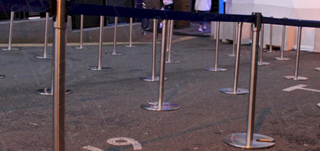 Football and Stretch Barrier Hire https://d1hcs5uofxldvl.cloudfront.net/furniture-hire-uk/article_additional/football-and-stretch-barrier-hire9/football-and-stretch-barrier-hire9-740x350.jpg - Outdoor crowd control with ease!