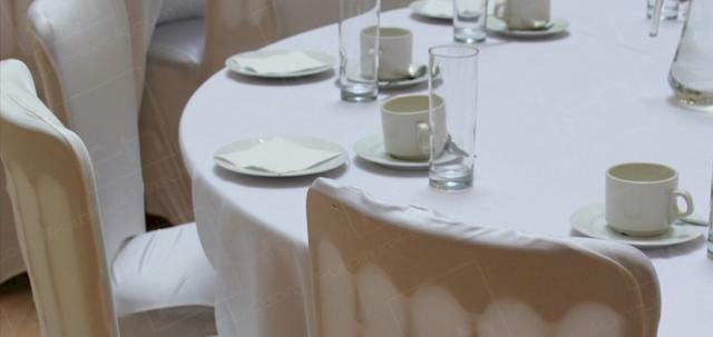 Award Ceremonies with Chair Hire https://d1hcs5uofxldvl.cloudfront.net/furniture-hire-uk/article_additional/going-for-gold-with-chair-hire4/going-for-gold-with-chair-hire4-740x350.jpg - Simple tableware for subtle sophistication.