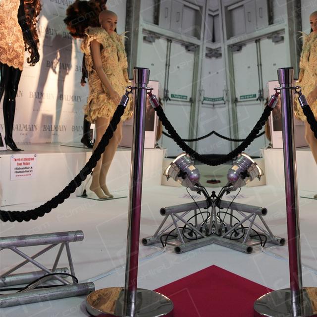 Hairdressing Exhibition https://d1hcs5uofxldvl.cloudfront.net/furniture-hire-uk/article_additional/hairdressing-exhibition14/hairdressing-exhibition14.jpg - Add definition to exhibits with our ropes & poles.