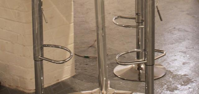 London Art Event https://d1hcs5uofxldvl.cloudfront.net/furniture-hire-uk/article_additional/london-art-event8/london-art-event8-740x350.jpg - Footrests boost stability of our walnut stools.