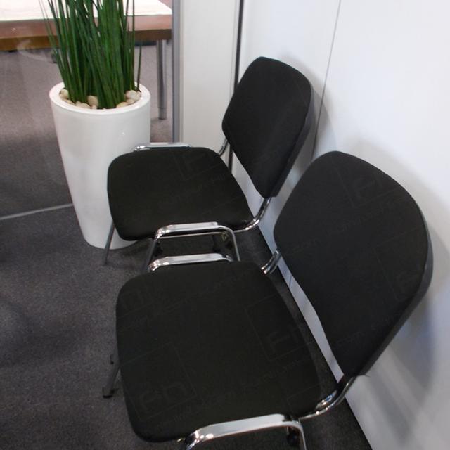 London Marketing Meeting https://d1hcs5uofxldvl.cloudfront.net/furniture-hire-uk/article_additional/london-marketing-company3/london-marketing-company3.jpg - Plants can brighten up room decor.