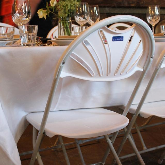 London Wedding https://d1hcs5uofxldvl.cloudfront.net/furniture-hire-uk/article_additional/london-wedding12/london-wedding12.jpg - Informal & stylish wedding chairs for London party.