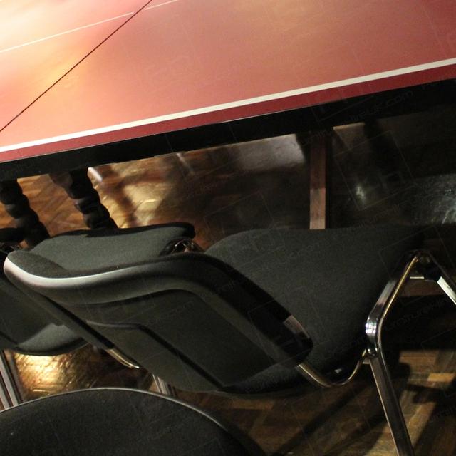 Furniture Hire with a Difference https://d1hcs5uofxldvl.cloudfront.net/furniture-hire-uk/article_additional/meeting-furniture4/meeting-furniture4.jpg - Stacking chairs used for quirky team meeting.
