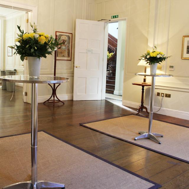 Street Party 2015 https://d1hcs5uofxldvl.cloudfront.net/furniture-hire-uk/article_additional/old-square-chambers-street-party14/old-square-chambers-street-party14.jpg - Creating a welcome environment for guests at your event