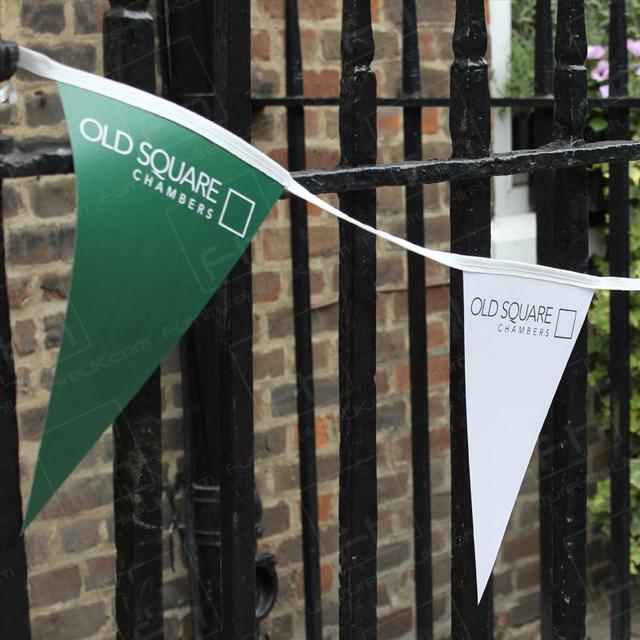 Street Party https://d1hcs5uofxldvl.cloudfront.net/furniture-hire-uk/article_additional/street-party15/street-party15.jpg - Bunting bringing a party atmosphere.