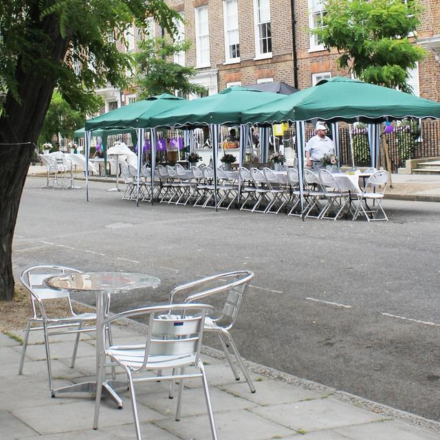 Street Party https://d1hcs5uofxldvl.cloudfront.net/furniture-hire-uk/article_additional/street-party5/street-party5.jpg - Charity street party and our outdoor ranges.