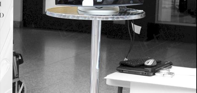 Roadshow https://d1hcs5uofxldvl.cloudfront.net/furniture-hire-uk/article_additional/strike-a-pose-roadshow2/strike-a-pose-roadshow2-740x350.jpg - Poseur tables set up where you need them.