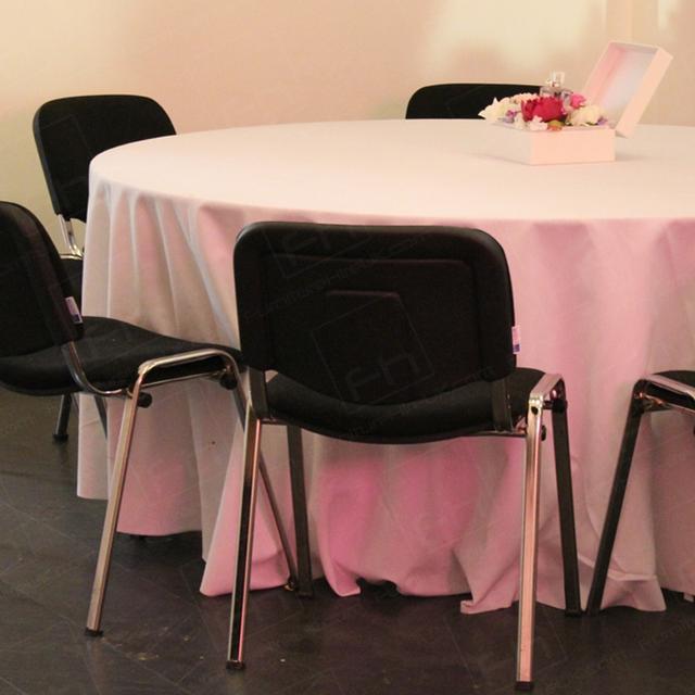 Team Meetings https://d1hcs5uofxldvl.cloudfront.net/furniture-hire-uk/article_additional/team-meetings4/team-meetings4.jpg - Banquet tables & stacking chairs for comfy, smart meeting spaces.