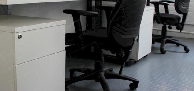 White is the New Black https://d1hcs5uofxldvl.cloudfront.net/furniture-hire-uk/article_additional/white-office-furniture2/white-office-furniture2-740x350.jpg - Smart, quick office furniture with our folding desks.