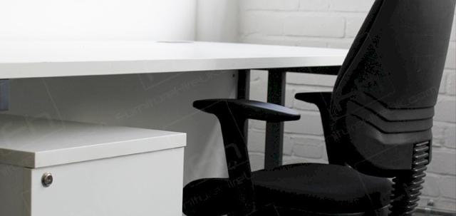 White is the New Black https://d1hcs5uofxldvl.cloudfront.net/furniture-hire-uk/article_additional/white-office-furniture3/white-office-furniture3-740x350.jpg - Black operators chair is adaptable and comfy.