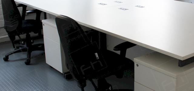 White is the New Black https://d1hcs5uofxldvl.cloudfront.net/furniture-hire-uk/article_additional/white-office-furniture7/white-office-furniture7-740x350.jpg - White desk space is robust and roomy.
