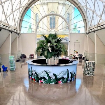 4m QUARTER Circle Bar with Branded Panels 4m QUARTER Circle Bar with Branded Panels