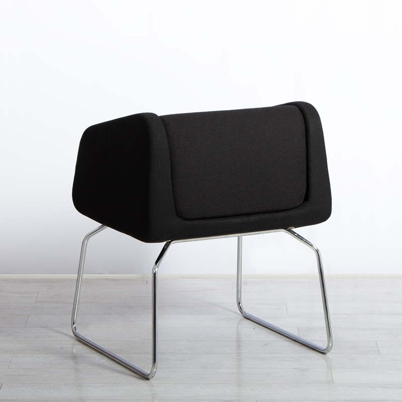 Black Troy Chair