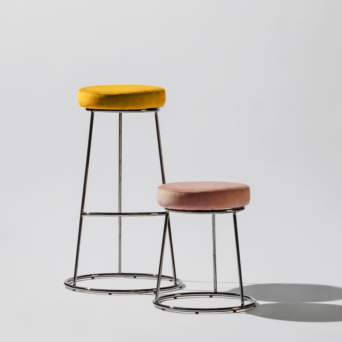 Black Chrome Low Spire Stool - Pink Pad