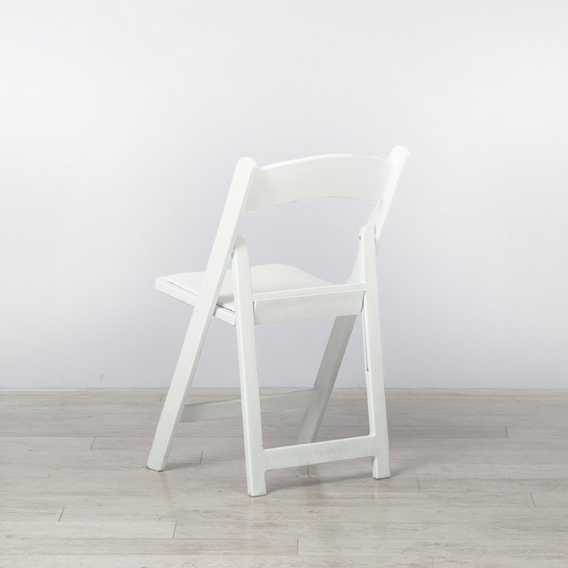 Outdoor Folding Resin Chair - White
