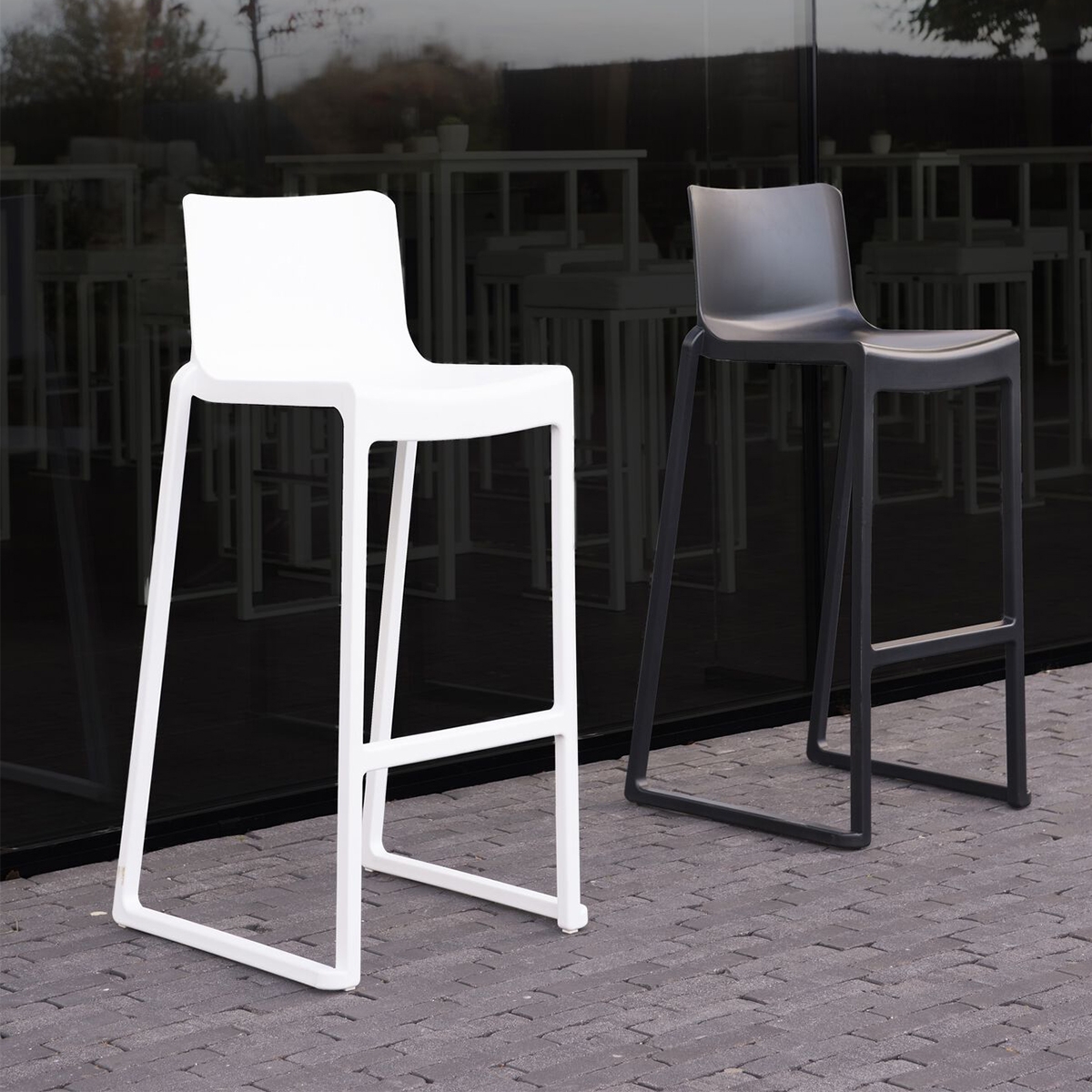 Kansas Linking Stool - Black