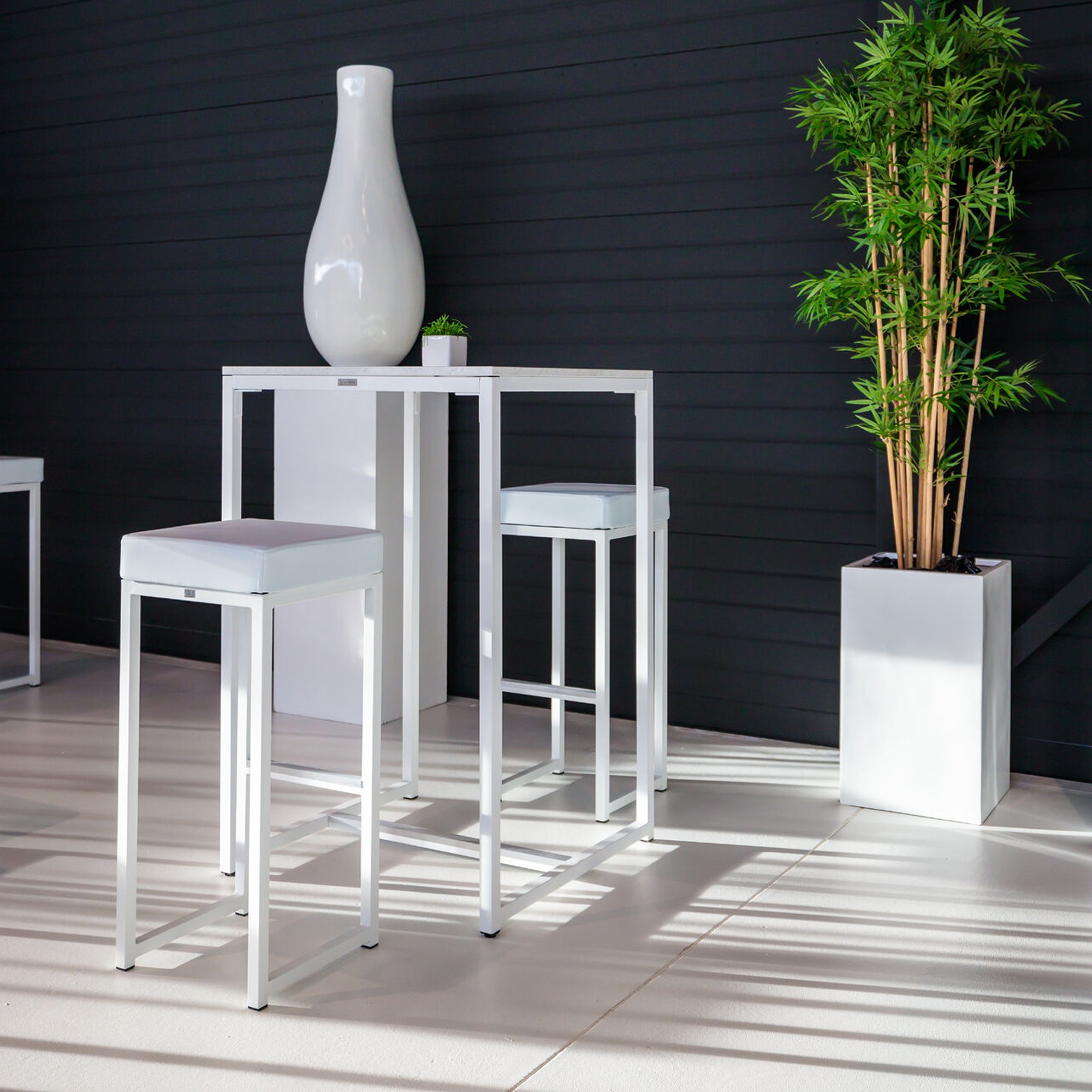 Nevada Box Frame Table - White