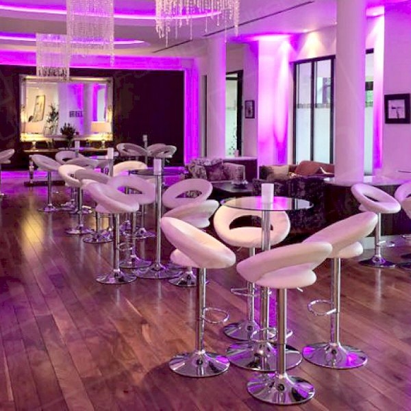 5 Ways To Use Poseur Tables 5 Ways To Use Poseur Tables