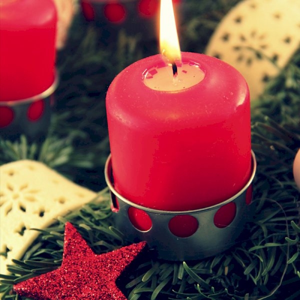 Bringing Christmas Spirit to the Furniture World Bringing Christmas Spirit to the Furniture World