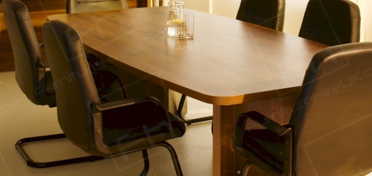 Executive Table Hire Guide Executive Table Hire Guide