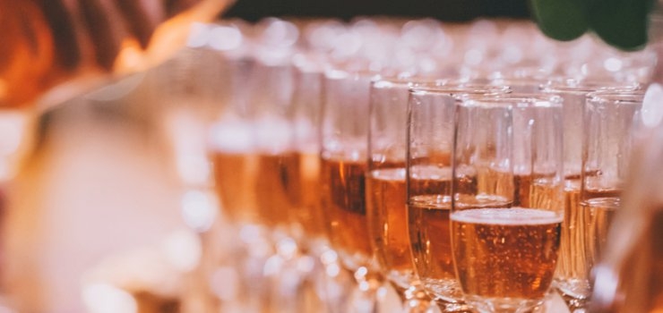 Hire a Festive Bar This Season Hire a Festive Bar This Season