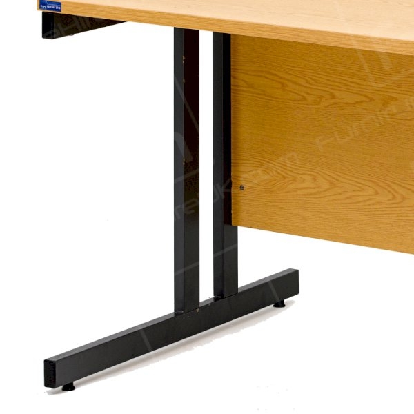 The Benefits of Hiring a Folding Leg Desk The Benefits of Hiring a Folding Leg Desk