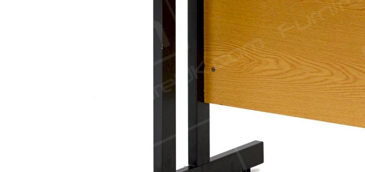 The Benefits of Hiring a Folding Leg Desk The Benefits of Hiring a Folding Leg Desk