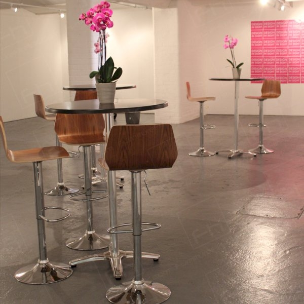 Keeping It Simple - When To Strip Back Your Venue Keeping It Simple - When To Strip Back Your Venue