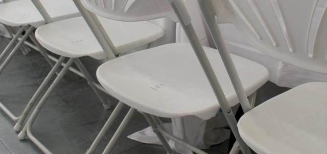 Corporate London Lunch https://mill-media.s3.eu-west-2.amazonaws.com/furniture-hire-uk/article_additional/corporate-lunch-london6/corporate-lunch-london6-740x350.jpg - Folding chairs for an outdoor vibe - inside!
