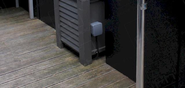 Exclusive Party Vibe https://mill-media.s3.eu-west-2.amazonaws.com/furniture-hire-uk/article_additional/exclusive-party-vibe9/exclusive-party-vibe9-740x350.jpg - Weather resistant chrome poseurs for outdoor events.